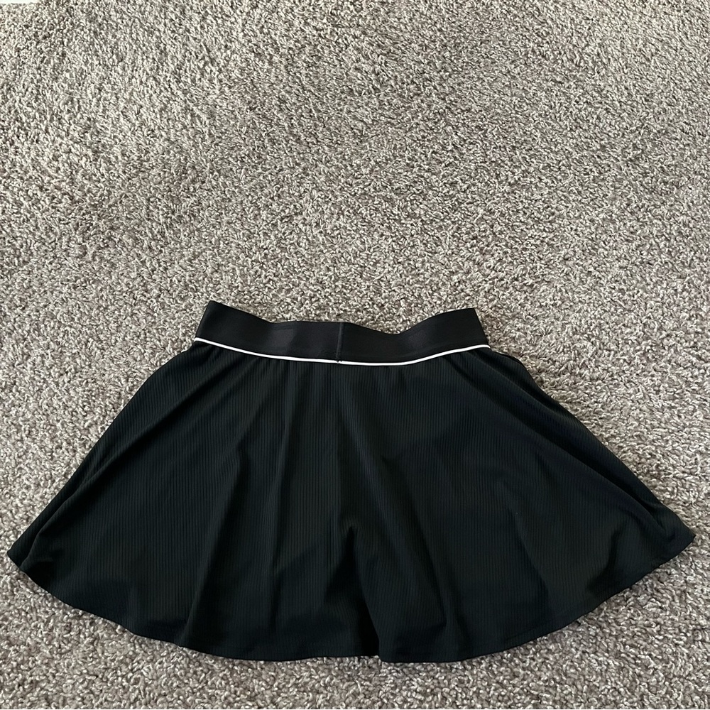 NWOT Women's Nike Court Flouncy Tennis Skirt w/ Shorts size Small in Black - Picture 8 of 8